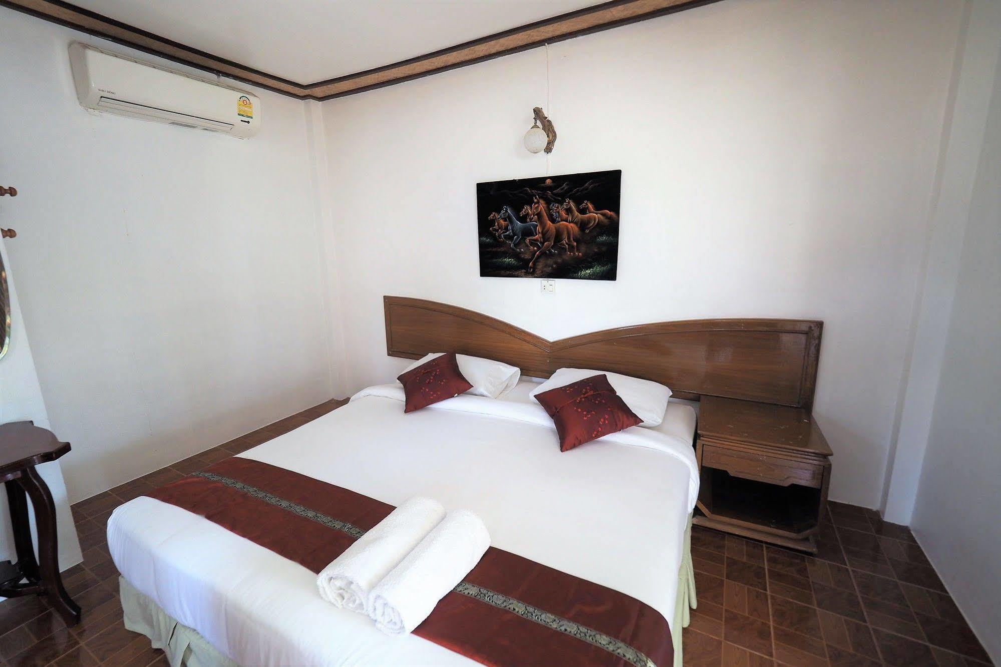 Khaothone River View Resort Сайок Экстерьер фото